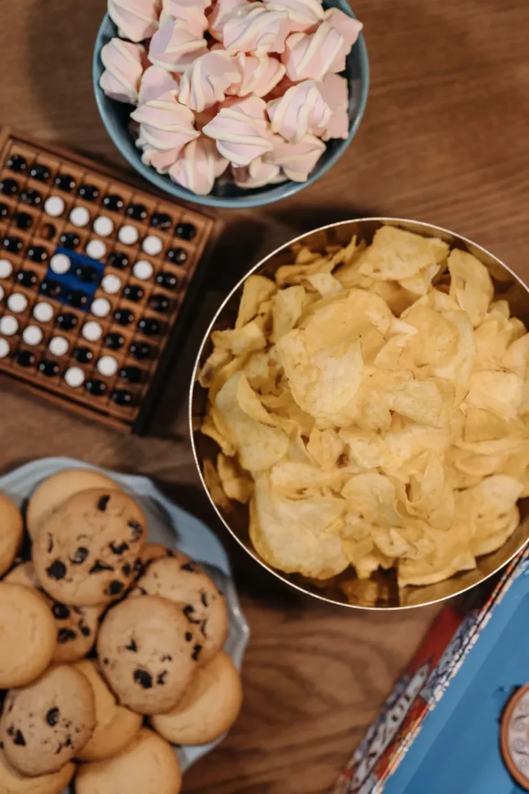 20 Healthy Office Snack Ideas Your Team Will Actually Enjoy pexels pavel danilyuk 8111361